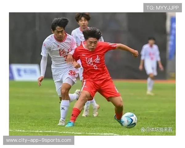 大连梯队左后卫被誉为“未来国脚”，球探圈热议